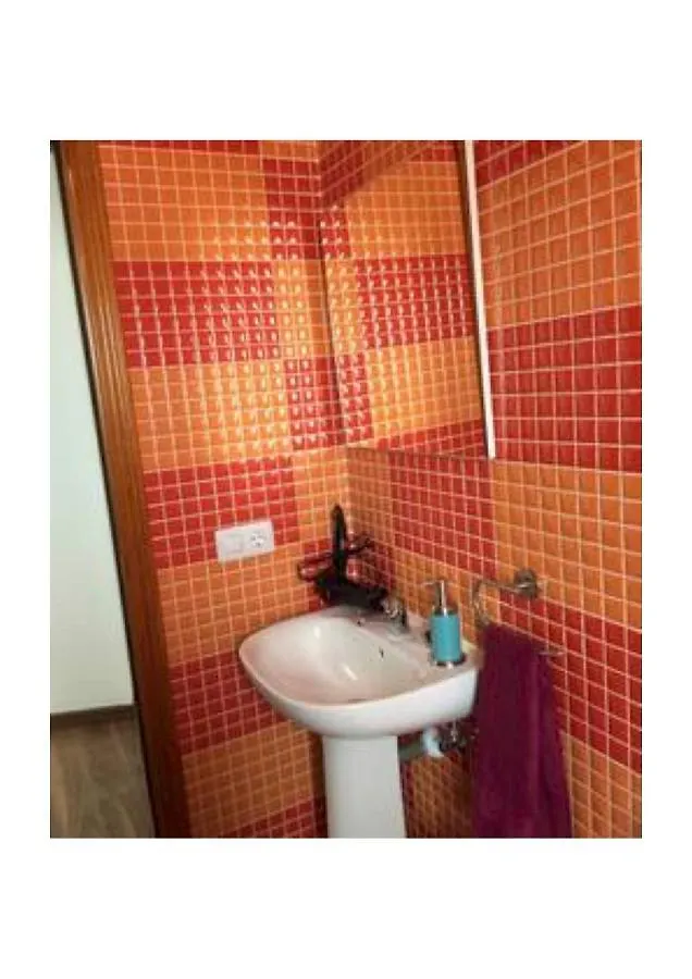 Apartamentos Cerca Del Aeropuerto インヘニオ 0*,  スペイン